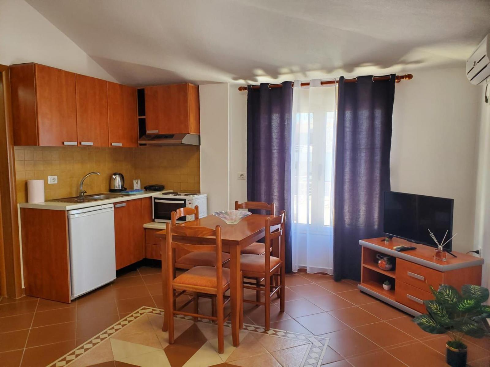 Summer Gate Apartment Sarande Ngoại thất bức ảnh